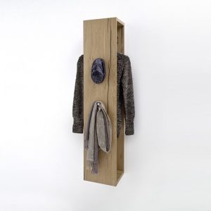 viola_wooden_wall_mount_coat_rack